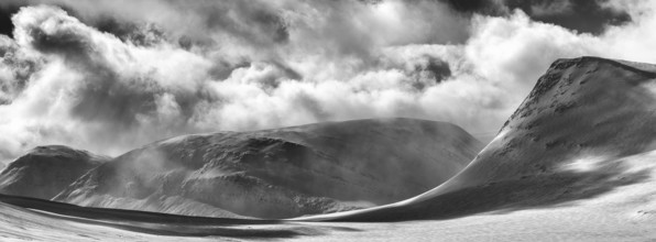 Winter landscape in the Stuor Reaiddavaggi valley, Kebnekaisefjaell, Norrbotten, Lapland, Sweden,