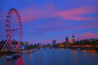 London sunset skyline Bigben and Thames river