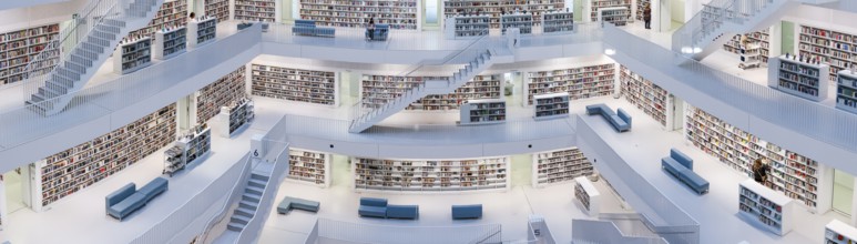 Panoramic photo of the cube-shaped interior of the city library on Mailänder Platz by architect
