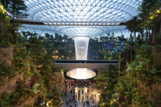 28.04.2019, Singapore, Republic of Singapore, Asia, View of the new Jewel Terminal with waterfall