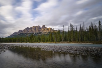 Beautifull sunset under Castle Mountain