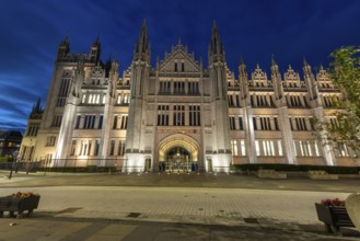 Marischal College, university building in the evening, Aberdeen, Scotland, Great Britain