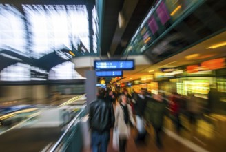 People at Hamburg Central Station