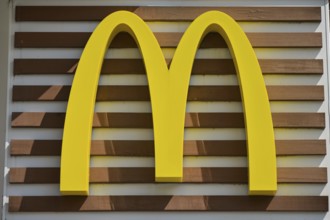 Logo MC Donalds, Frankfurt am Main, Hesse, Germany, Europe