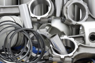 Auto engine details - connecting rods, pistons, rings, cylinders, bushings