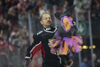 LanxessArena, Cologne, North Rhine-Westphalia, Moritz Müller (Cologne Sharks, #91), PENNY DEL,