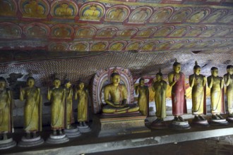 Buddha statues in Dambulla Cave Temple, Sril Lanka