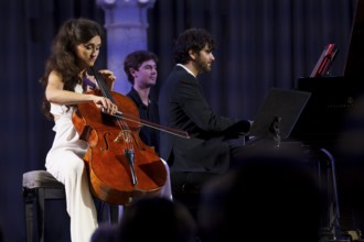 Integral sonatas for cello and piano, Brahms, Zuzanna Sonowska cello, Magí Garcías piano, Brahms