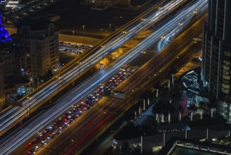 A picture of the busy Al Safa Street at night