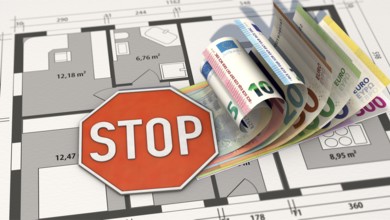 Symbolic image on the subject of extremely high construction costs