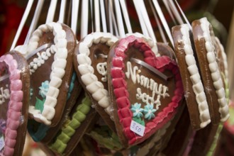 Gingerbread hearts at the Christmas market
