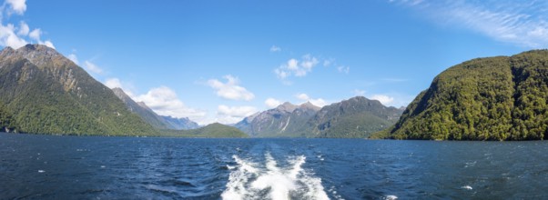 Beautiful mountain landscape surrounding lake Te Anau, South Island of New Zealand