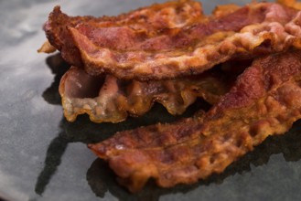 Cooked Bacon Strips