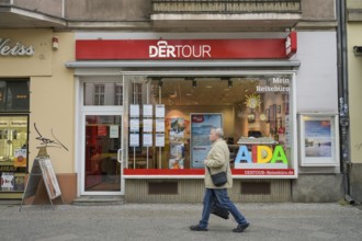 DERtour travel agency, Teltower Damm, Zehlendorf, Steglitz-Zehlendorf district, Berlin, Germany