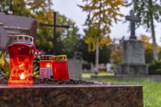 All Saints' Day at the Prague Cemetery in Stuttgart. Catholics commemorate their deceased relatives