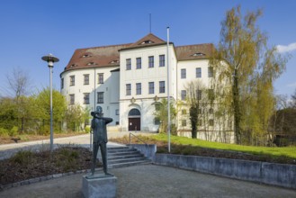Hoyerswerda Castle is located on a hill in the centre of Hoyerswerda's old town in the Saxon