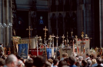 Corpus Christi Procession, Cologne Cathedral, Cologne, North Rhine-Westphalia, Corpus Christi