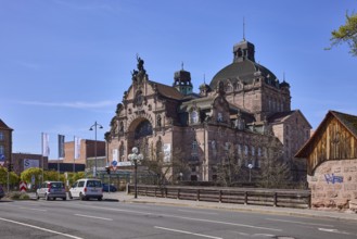 Nuremberg State Theatre, opera and theatre, lantern, vehicles, blue sky, cirrostratus clouds,