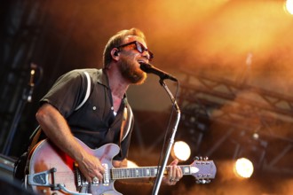 Dan Auerbach, singer/guitarist, from THE BLACK KEYS live at Zitadelle Spandau on 01.07.2025