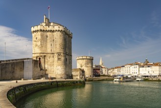 Harbour entrance to the old Vieux Port with the medieval towers Tour St.-Nicolas, Tour de la
