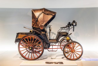 Benz Victoria from 1893: The Mercedes-Benz Museum in Stuttgart presents a journey through the