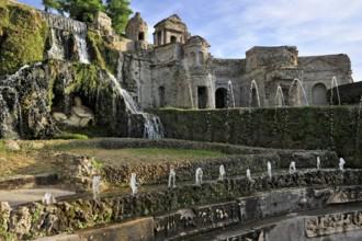 Fountain Fontana della Rometta e di Roma, Renaissance garden of Villa d'Este, water features,