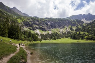 Unterer Gaißalpsee, near Oberstdorf, Oberallgäu, Allgäu Alps, Allgäu, Bavaria, Germany