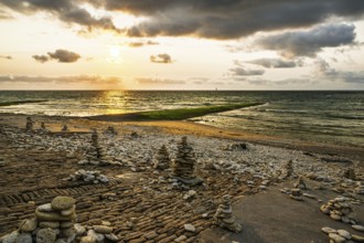 Sunset over beach of WHALE LIGHTHOUSE, Saint-Clement-des-Baleines, Atlantic, France
