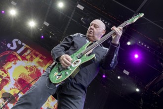 Jake Burns, singer, guitarist, Stiff Little Fingers, punk rock band, Northern Ireland, open air at