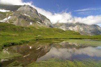 Lake in the Cirque de Troumouse basin in the Pyrenees National Park near Gavarnie-Gèdre, France