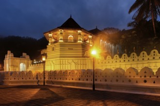 Temple of the sacred Tooth Relic or Sri Dalada Maligawa, Octagonal tower at sunrise, Kandy, Sri