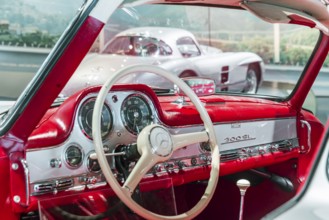 Mercedes-Benz 300 SL Roadster from 1962. The Mercedes-Benz Museum in Stuttgart presents a journey