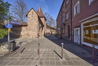 Old town, city fortification, city wall, buildings, trees, bollards, blue sky, Spittlertor wall,
