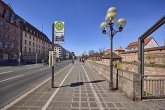 Bus stop opera house, public transport, footpath and cycle path, lantern, general architecture,