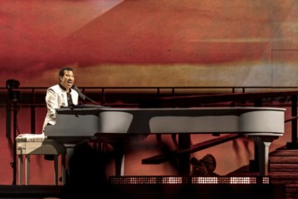 Lionel Richie live on Say Hello To The Hits 2025 Tour at the Berlin Uber Arena on 03.07.2025