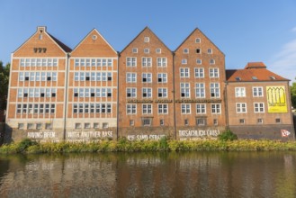 Weserburg, Museum of Contemporary Art on the Weser, modern art, exhibition, art scene,