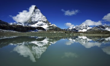 Theodul Glacier Lake, Trockener Steg, Zermatt. Matterhorn Glacier Trail, Matterhorn. Switzerland