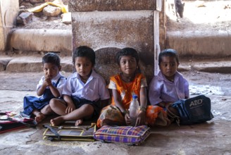 Childrens studying at Badami, Karnataka, South India, India, Asia