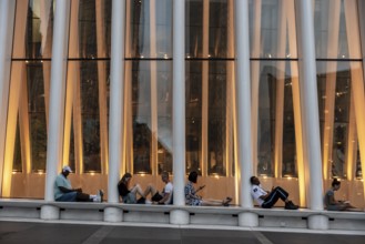The Oculus serves as the centerpiece of the World Trade Center Transportation Hub, incorporating