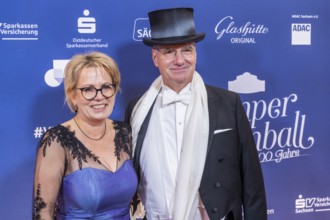 The SemperOperaball 2025 celebrated its 100th anniversary on Friday. Germany's most beautiful