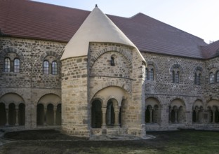 Magdeburg Kloster Unser Lieben Frauen 3588 Well house in front of the east wing of the cloister