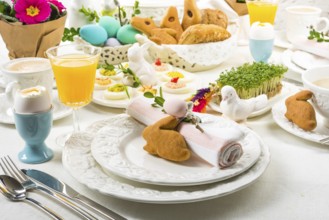 Easter table