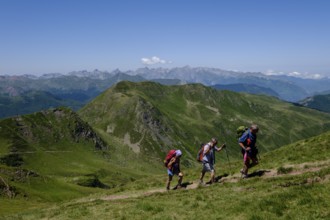 Ascending Ayous peak, Ayous lakes tour, Pyrenees National Park, Pyrenees Atlantiques, France