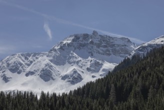 Landscape panorama, Sonnblick observatory, weather station, winter picture