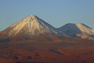 Licancabur, volcano, near San Pedro de Atacama, Atacama, Chile