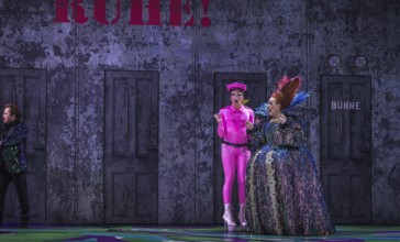 La Cage Aux Folles (A Cage Full of Fools)
