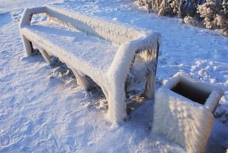 Embankment of Lake Onega in the winter after the storm