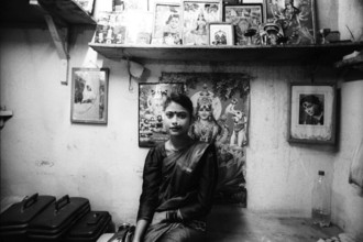 Lavani artist, traditional dance form, Modnib, Maharashtra, India NO MR