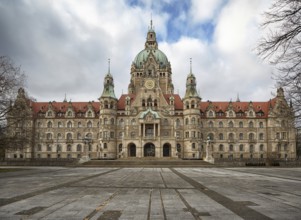 The town hall itself was, however, ceremonially opened on 20 June 1913, after twelve years building