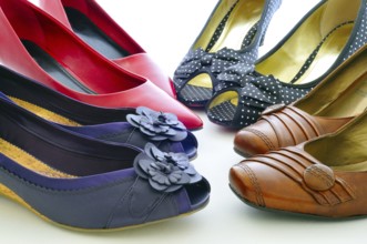 Ladies pumps